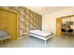 Elegante appartamento ristrutturato e arredato in zona Borgata