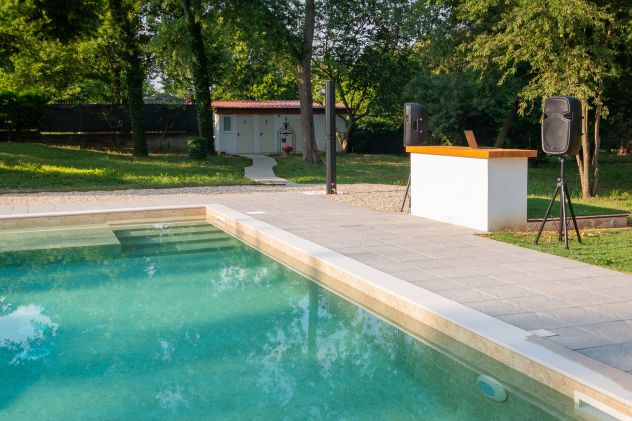"Casolare42" a Vigevano: Il top per le tue feste in piscina