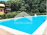 Trilocale con piscina solo Agosto