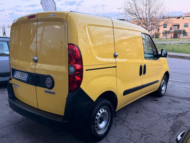 Fiat Doblo Dobl1.3 MJT PC-TN Cargo Lamierato SX - Foto 6