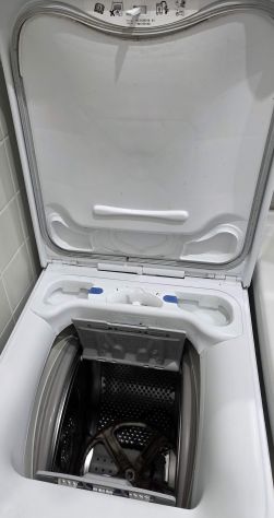 Lavatrice Electrolux PerfectCare 700 carica da alto