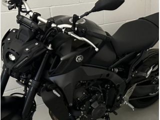 Yamaha MT-09 (2024) - perfetta con GARANZIA UFFICIALE sino a2031 - 6800 km