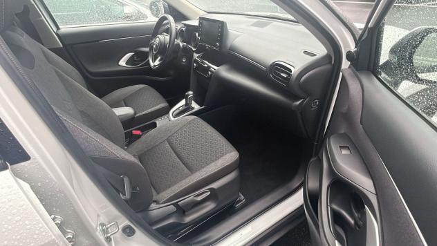 Toyota Yaris Cross 1.5H (116 CV) E-CVT Active - Foto 10