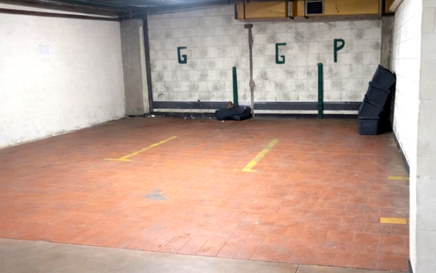 Roma Centro Box auto triplo in affitto zona Prati