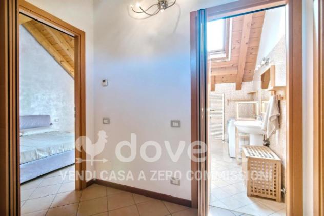 Attico / Mansarda di 60 m² con 2 locali in vendita a Lodi - Foto 4