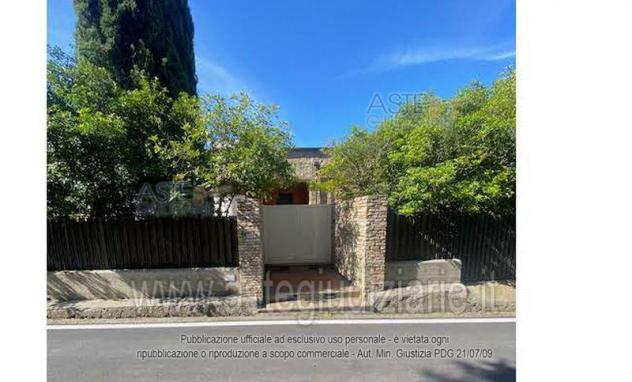 IMMOBILI-IMMOBILE RESIDENZIALE-Via Parco della Rimembranza, 1095, 55100 Lucca LU, Italia