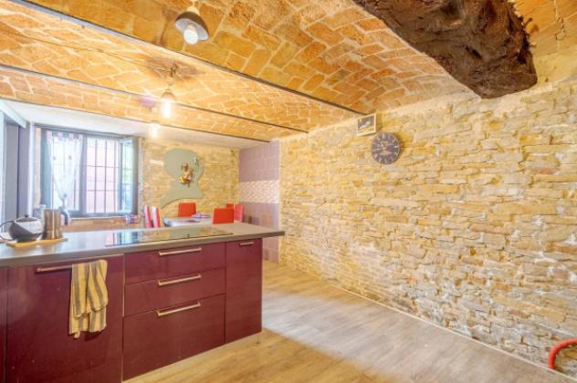 Casa indipendente di 180 m² con 5 locali e box auto in vendita a Mango - Foto 6