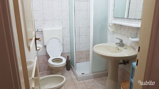 Camere matrimoniali a studenti - Foto 8