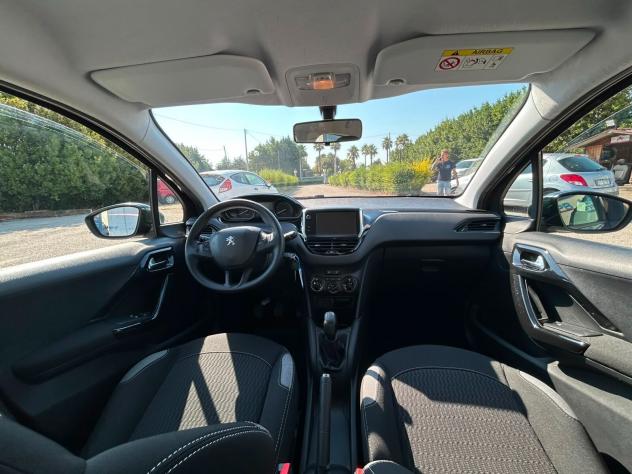 Peugeot 208 BlueHDi 75 5 porte Active - Foto 9