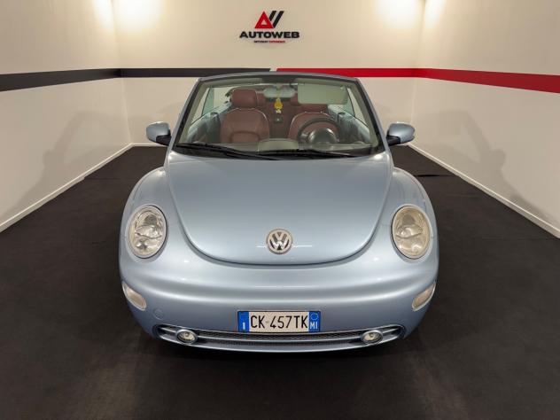 Volkswagen New Beetle 1.6 Cabrio - Foto 2