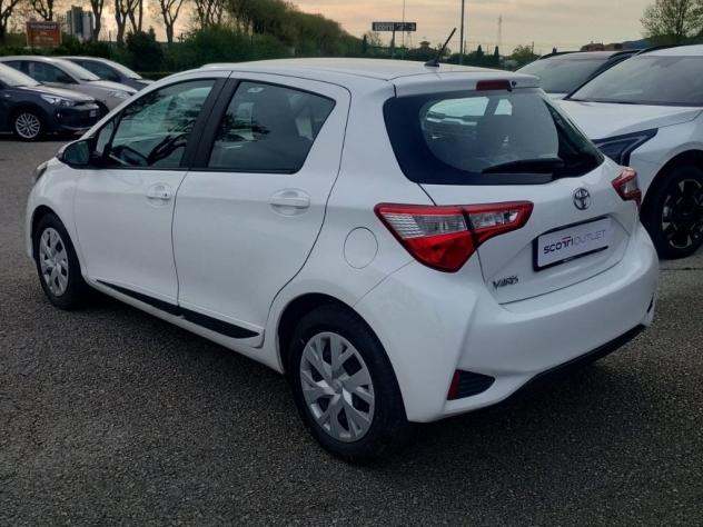 Toyota Yaris III 2017 5p 1.0 Cool my18 - Foto 3