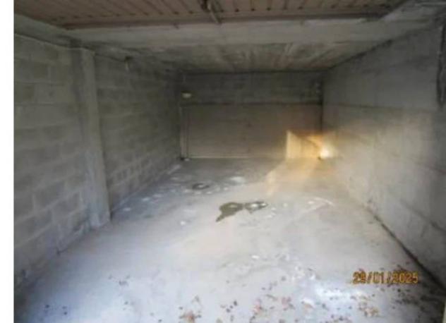 Immobile in asta di 61 m², box auto in vendita a Curtatone - Foto 3