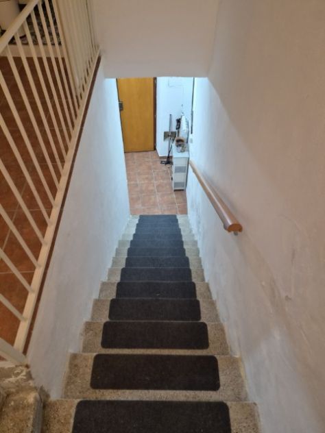 PORZIONE DI CASA DA CIELO A TERRA IN CENTRO PAESE - Foto 4