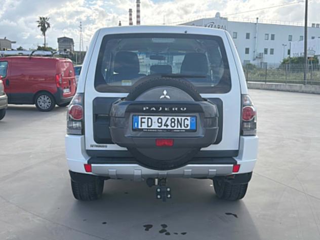 Mitsubishi Pajero 3.2 DI-D 16V aut. 3p. Intense DPF IVA ESPOSTA - Foto 7