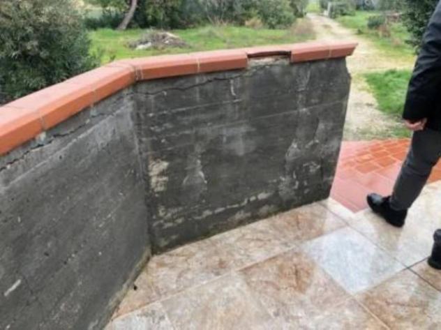 Immobile in asta di 150 m² con più di 5 locali in vendita a Rodi Garganico - Foto 4