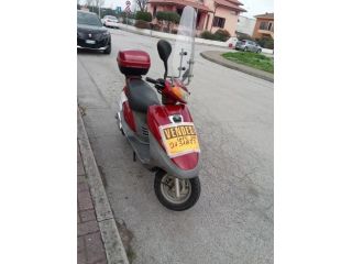 Scooter SYM 150 ATTILA 4V 2002 revisionato. Accesso in autostrada