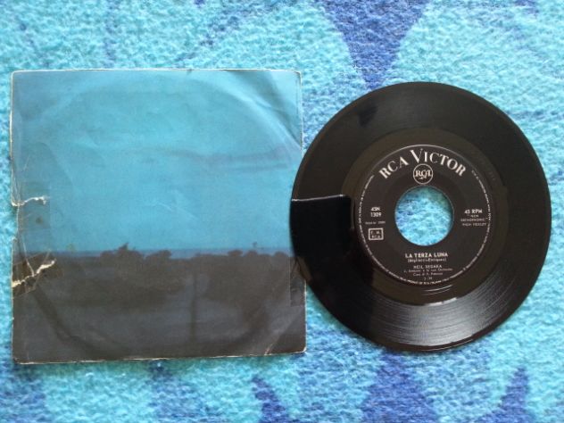 Vecchi 45giri musica artisti anni '60 LOTTO 4 - Foto 2