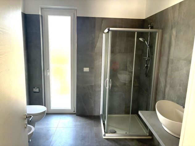IN AFFITTO A STRIANO – NUOVO APPARTAMENTO IN VILLA - Foto 8