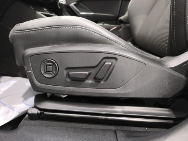 AUDI Q3 SPB 35 TDI 150CV Black Line S Tronic S Line rif. 24183405 - Foto 9