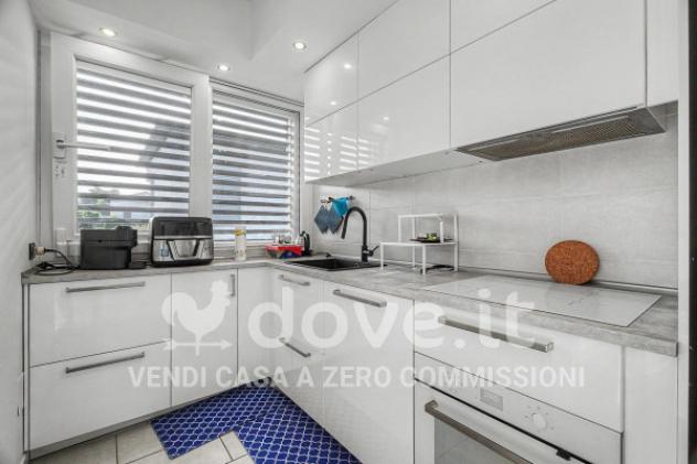 Appartamento di 84 m² con 3 locali e box auto in vendita a Uggiate con Ronago - Foto 9