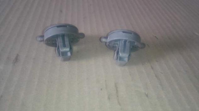 1 Gancio Originale Pannelli baule bagagliaio Nissan Patrol GR Y61 - Foto 3