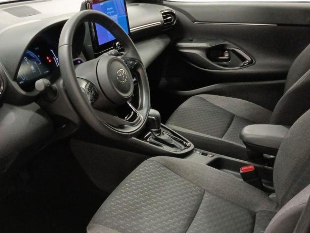 Toyota Yaris Cross 1.5H (130 CV) Trend E-CVT - Foto 6