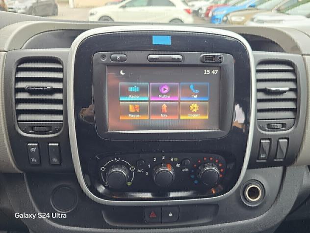 Renault Trafic T27 1.6 dCi 125CV S&S PC-TN Zen - Foto 10