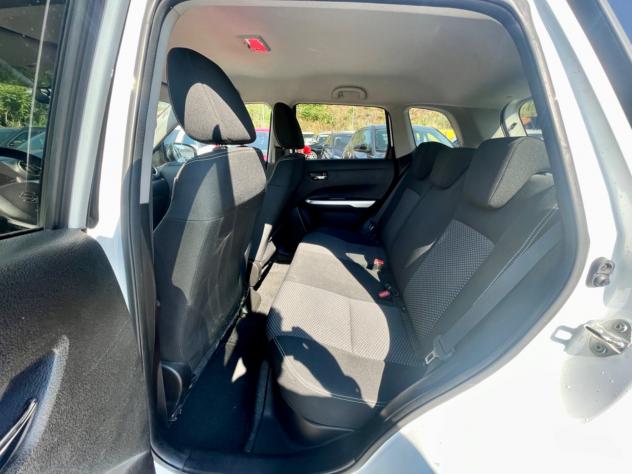 Suzuki Vitara 1.6 DDiS 4WD TOP radar-telecamera - Foto 8