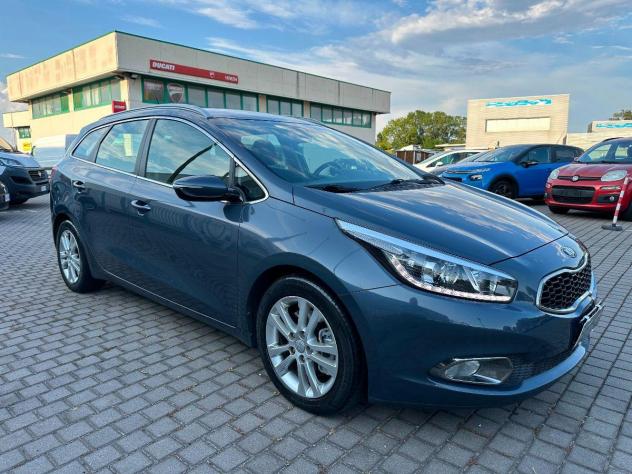 KIA - cee'd Sport Wagon - 1.6 CRDi 110 CV SW high tech - Foto 4