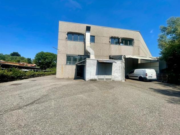Capannone produttivo con ampia area esterna privata - Foto 13