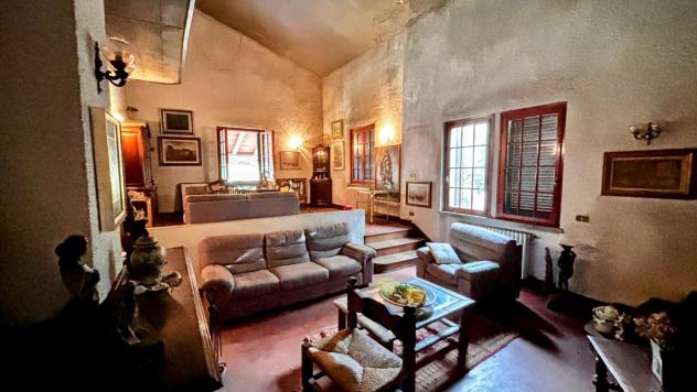 Villa in vendita a Cascina 300 mq Rif: 1292234