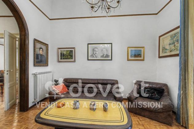 Casa indipendente di 200 m² con più di 5 locali in vendita a Modica - Foto 11