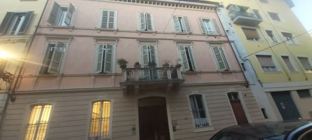 Appartamento in zona 22 luglio, ultimo piano, libero