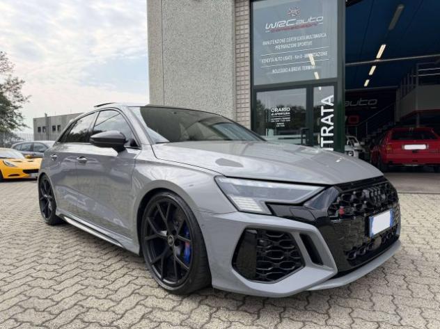 AUDI RS3 RS3 Sportback 2.5 tfsi quattro s-tronic Freni Carb rif. 24007819