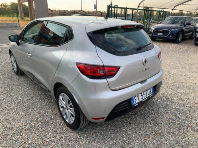 RENAULT Clio TCe 12V 90 CV GPL 5 porte Moschino Intens rif. 24163904 - Foto 3