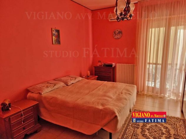 FOGGIA - VENDESI - VIA MARCHIANO' N.4 - VANI 3/MQ.109 CAT. - DOPPIA ESPOSIZIONE - Foto 5