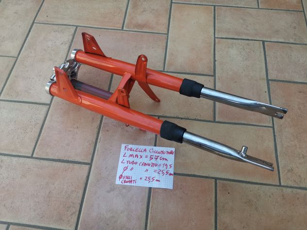 Forcella anteriore rossa Atala Rizzato