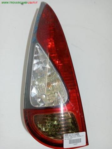 FANALE POST. SX 2A SERIE 999-U1310489 Parti elettriche  Fanaleria  Fanali  Fanale post. sx. TOYOTA - YARIS Verso - 01-04-2000 - 01-06-2007