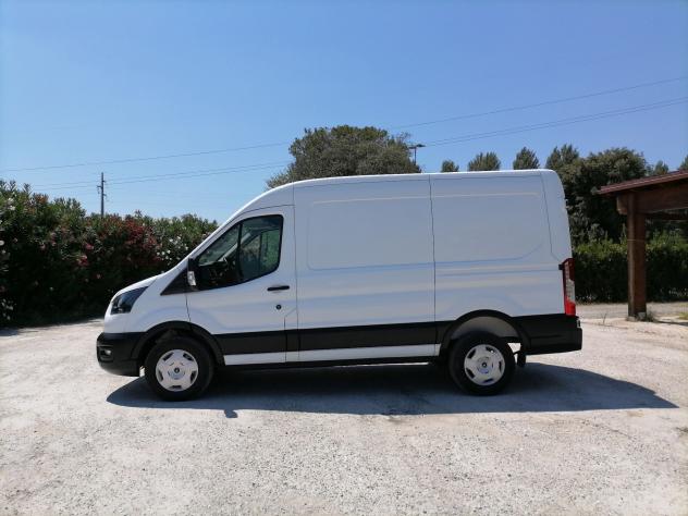 Ford Transit 350 fwd 2.0 ecoblue 130cv trend L2H2 - Foto 3