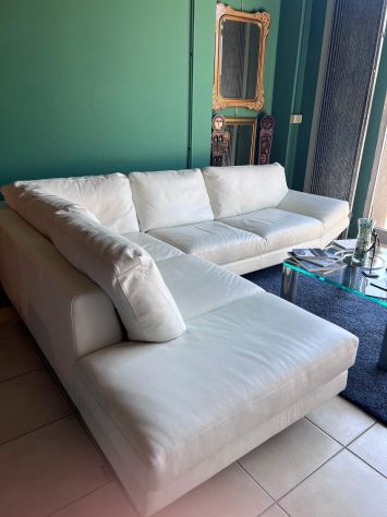 DIVANO ANGOLARE IN PELLE - Foto 2
