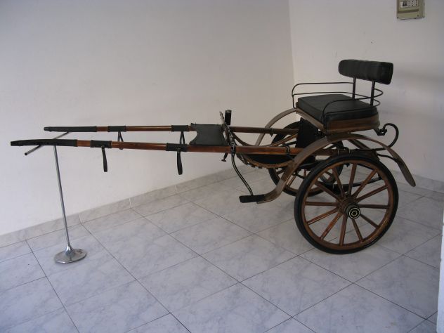 Restauro calessi e carrozze antiche - Foto 8