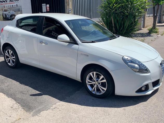 ALFA ROMEO - Giulietta - 1.6 JTDm-2 105 CV Distinctive - Foto 3