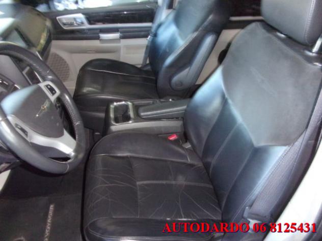 CHRYSLER Grand Voyager 2.8 CRD DPF Limited rif. 23765842 - Foto 8