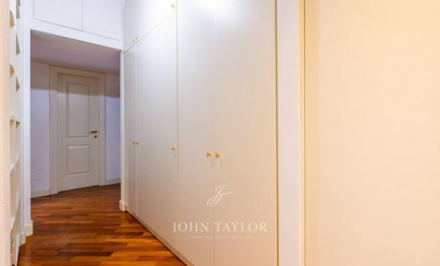 Appartamento di 170 m² con 5 locali e box auto in vendita a Milano - Foto 11