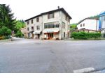 Albergo con mura in vendita a Minucciano