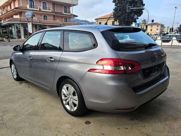 Peugeot 308 BlueHDi 120 EAT6 SW Business - Foto 5