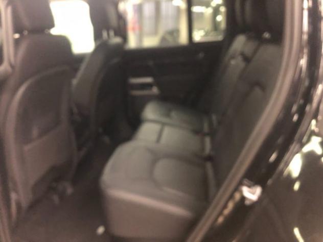 LAND ROVER Defender 110 3.0D I6 250 CV AWD Auto SE rif. 23513228 - Foto 10