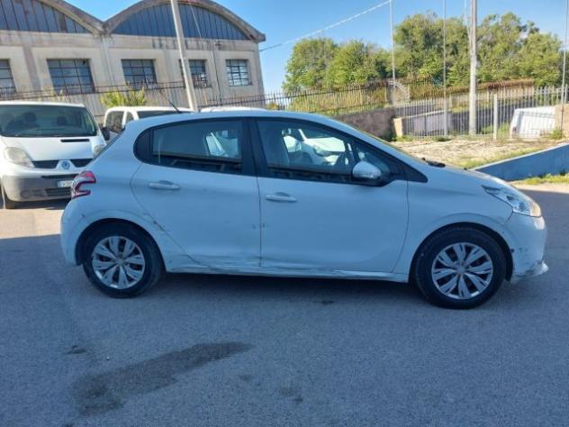 PEUGEOT 208 1.2 e-VTi 82CV rif. 23411636 - Foto 4