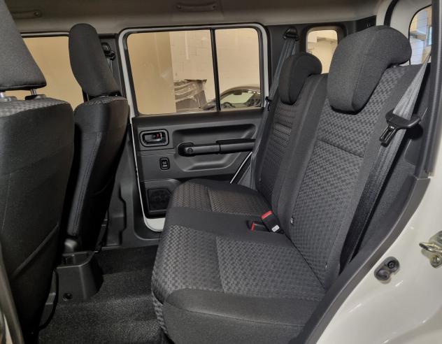 Suzuki Jimny JIMNY 5 PORTE 1.5 AT GLX - Foto 7