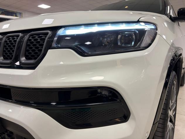 Jeep Compass e-Hybrid 1.5 Turbo MHEV T4 96kW Summit DDCT - Foto 6